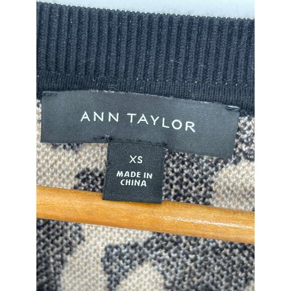 Ann Taylor Wool Blend Leopard Print Sweater Size XS Classic - Picture 3 of 4
